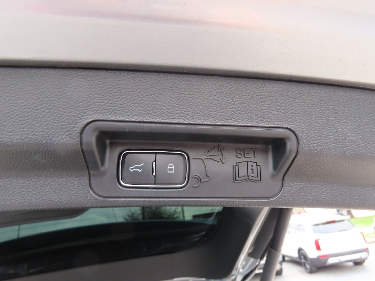 used 2023 Ford Explorer car, priced at $27,999