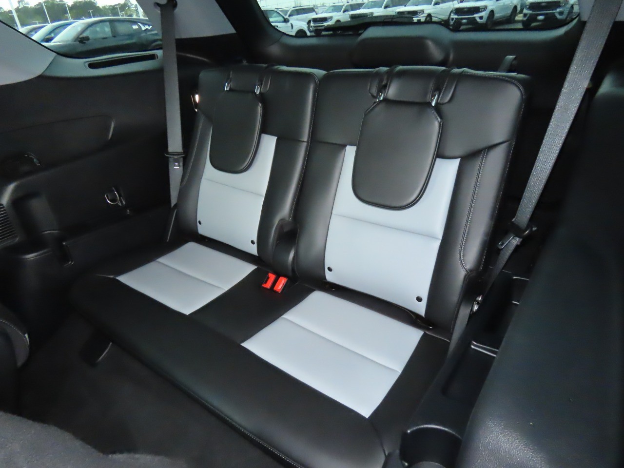 used 2023 Ford Explorer car, priced at $27,999