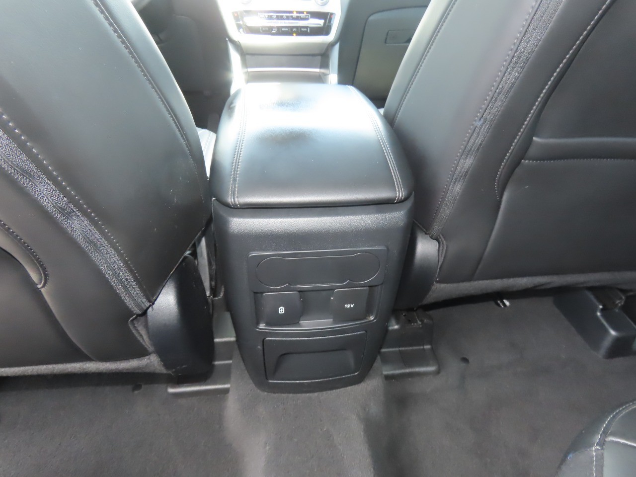 2022 Ford Explorer XLT Iconic Silver Metallic at Planet Ford