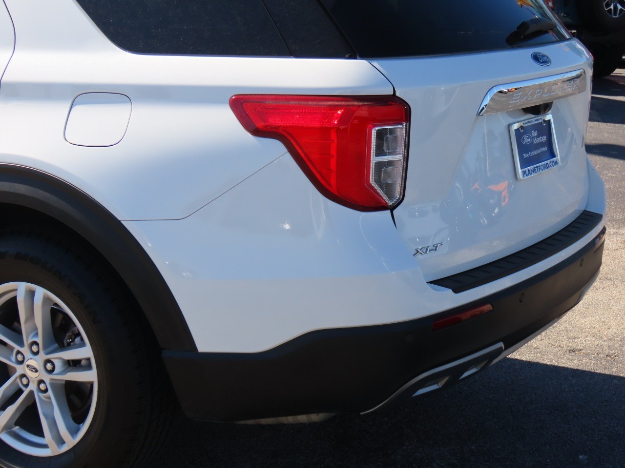 used 2023 Ford Explorer car, priced at $28,999