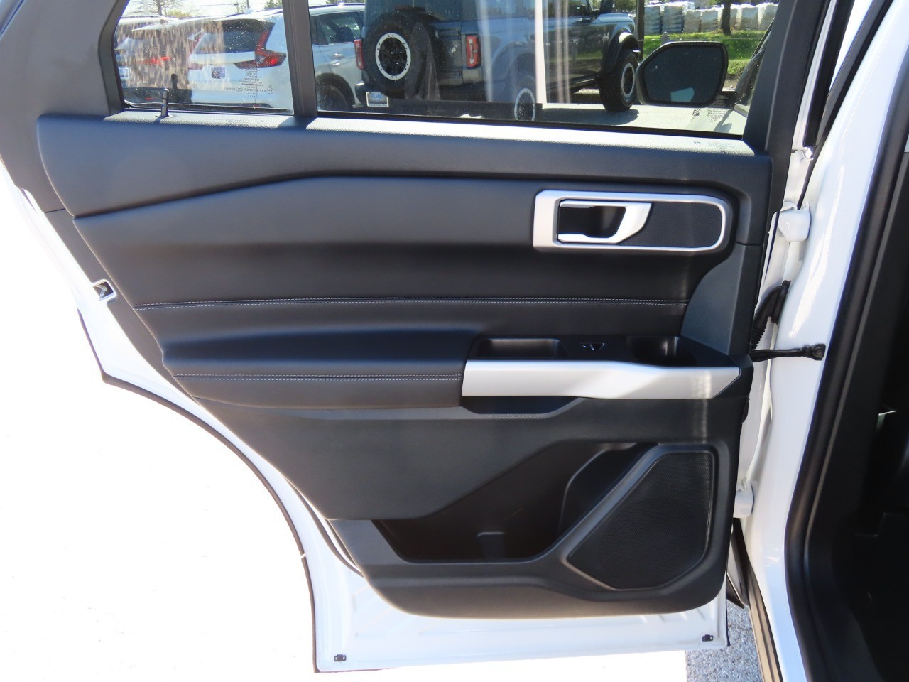 used 2023 Ford Explorer car, priced at $28,999