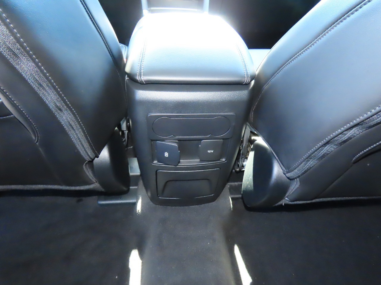 used 2023 Ford Explorer car, priced at $28,999