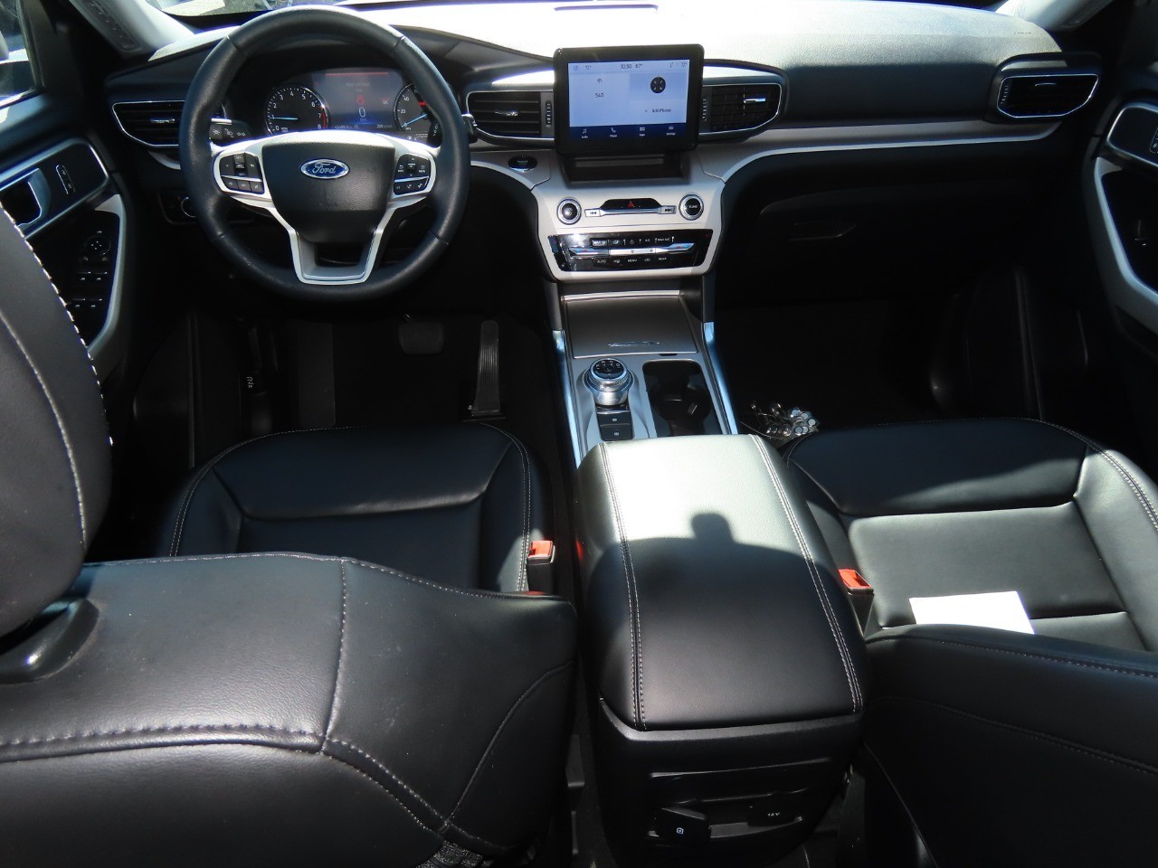 used 2023 Ford Explorer car, priced at $28,999