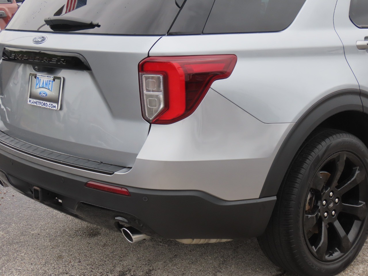 2023 Ford Explorer ST-Line - 11