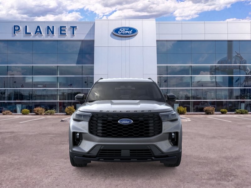 2026 Ford Explorer photo 7 of 25