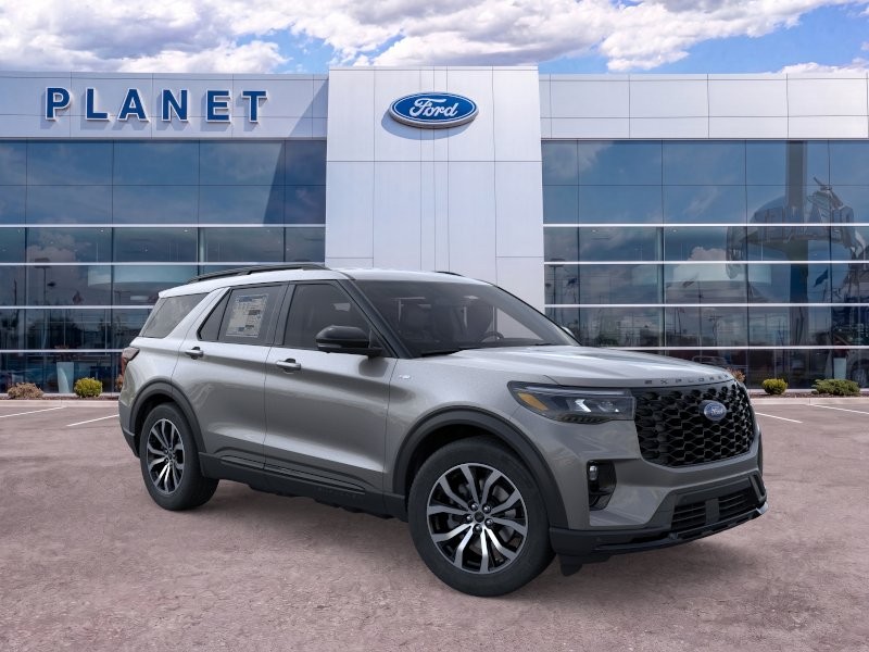 2026 Ford Explorer photo 9 of 25
