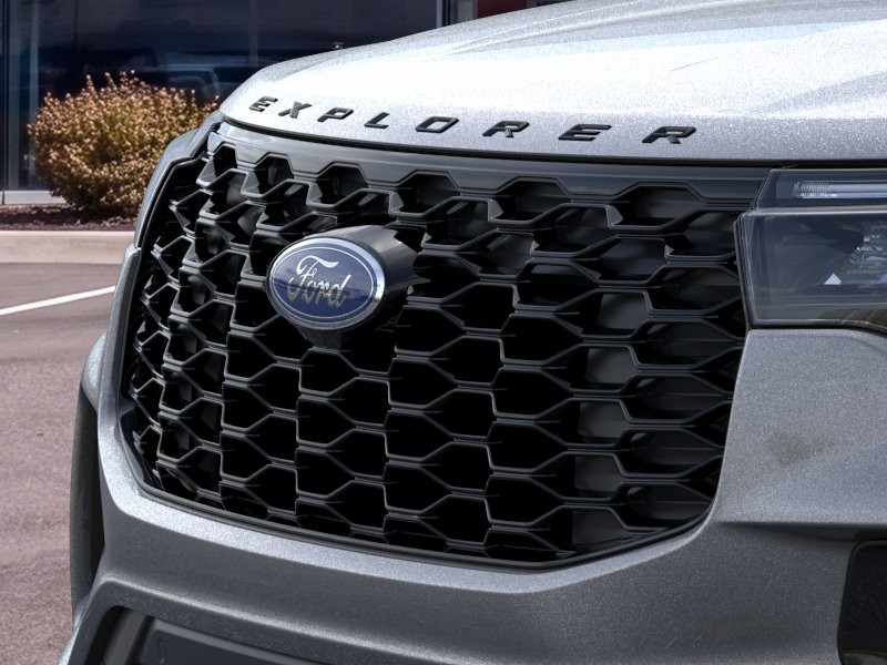 2026 Ford Explorer photo 19 of 25