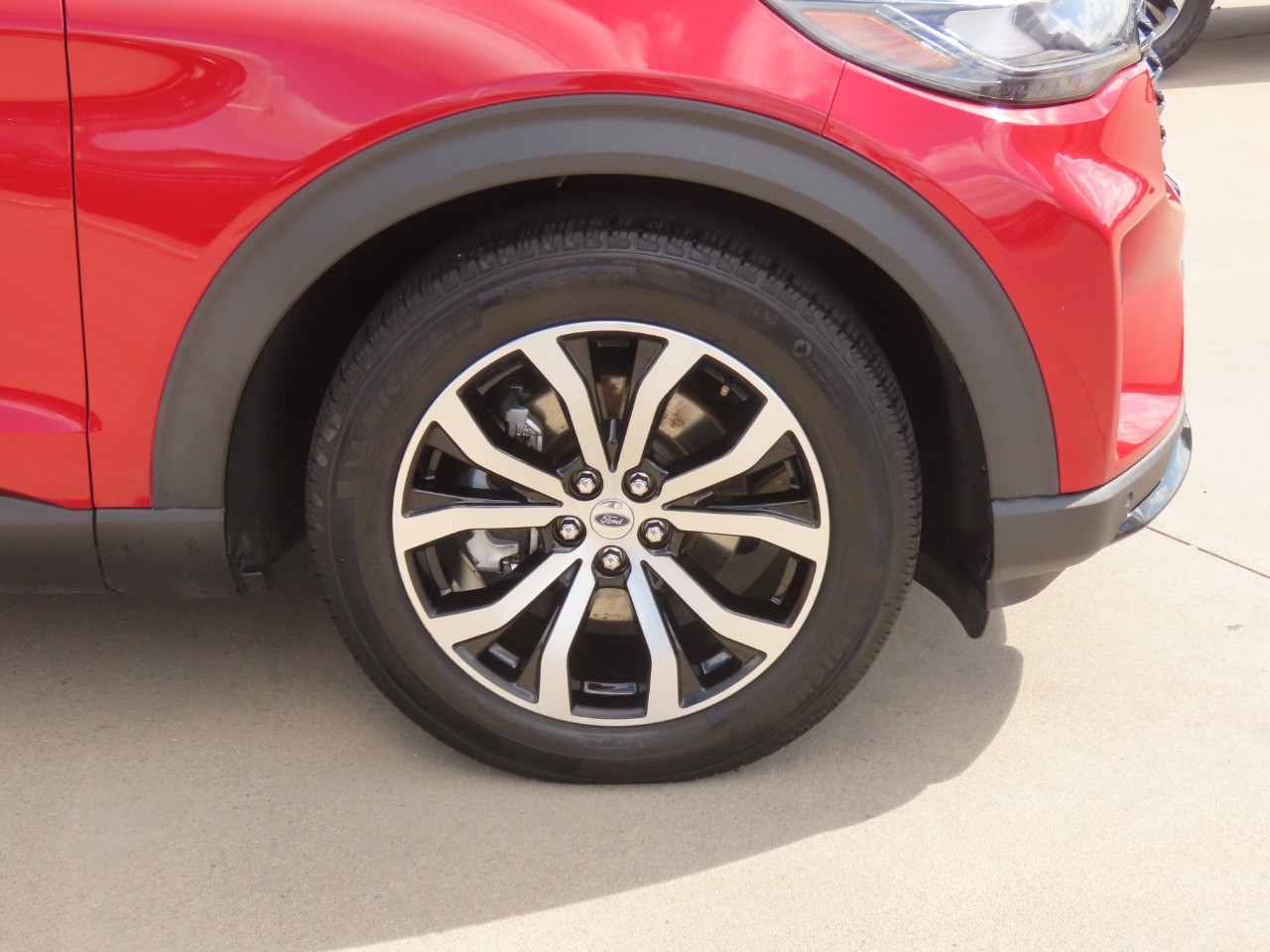 2025 Ford Explorer ST-Line - 8