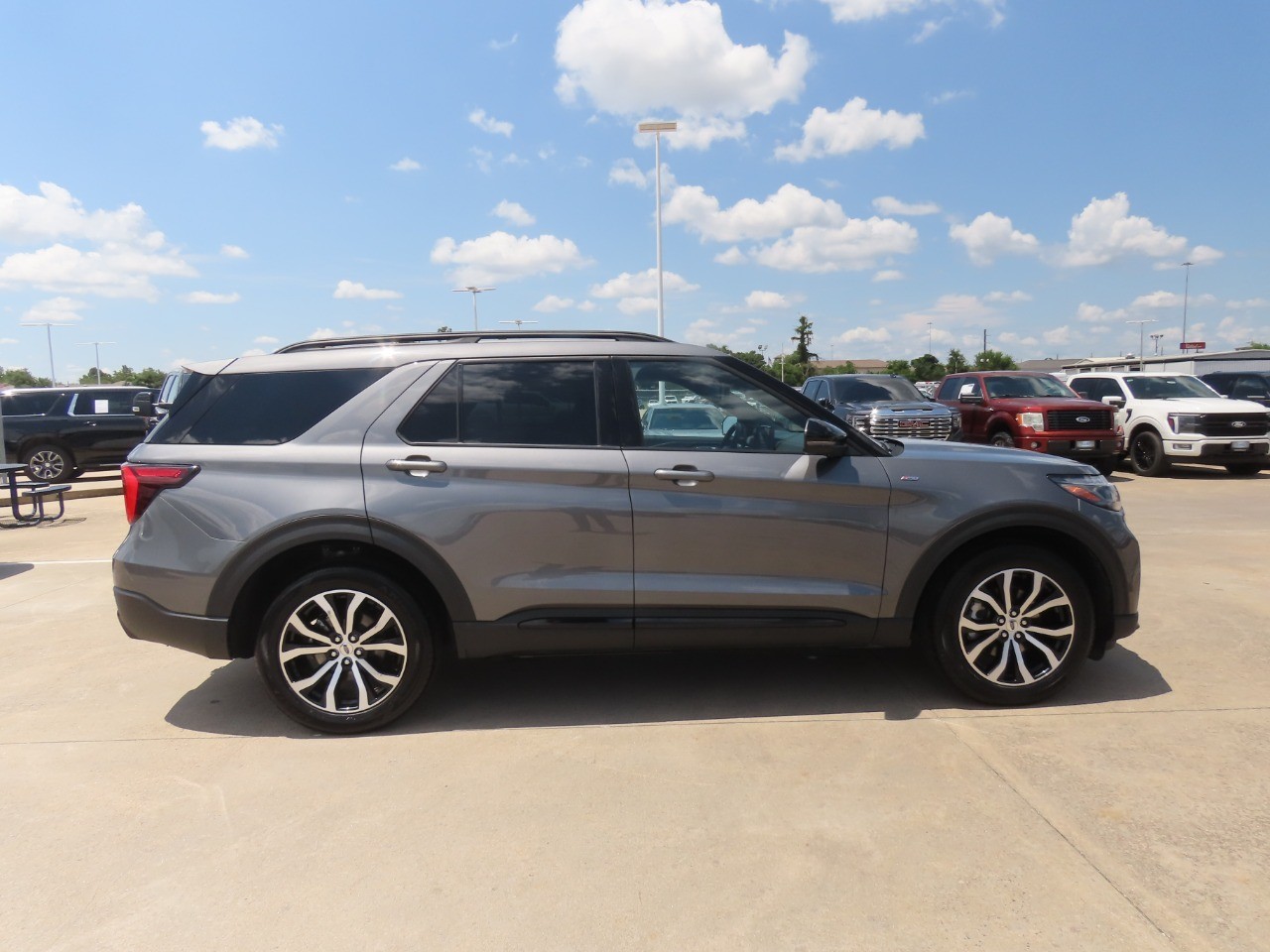 2025 Ford Explorer ST-Line Gray at Planet Ford