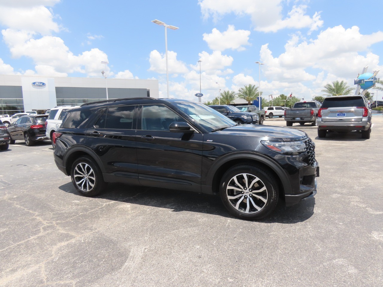2025 Ford Explorer ST-Line Black at Planet Ford