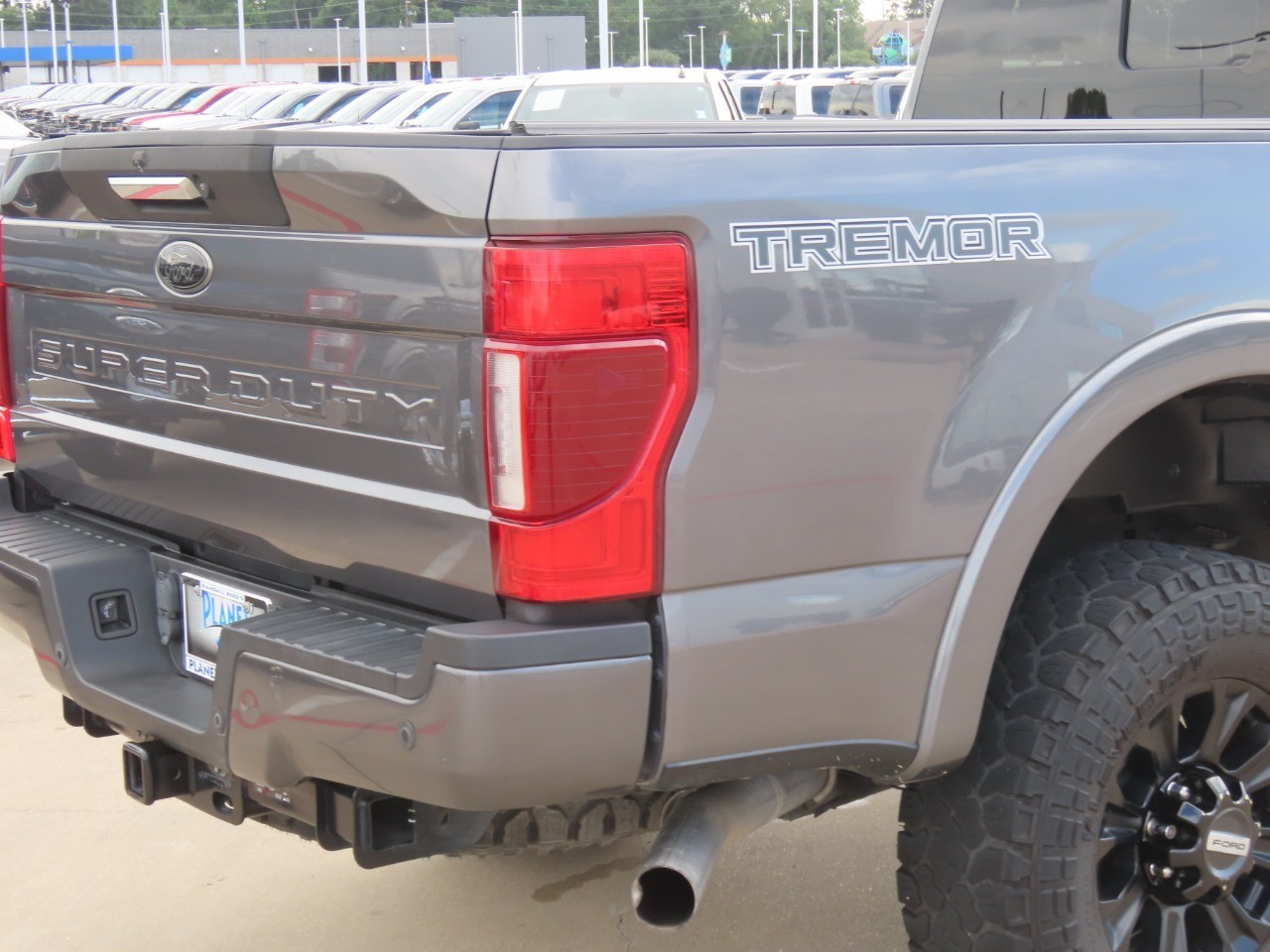 2021 Ford Super Duty F-250 SRW LARIAT Carbonized Gray Metallic at Planet Ford