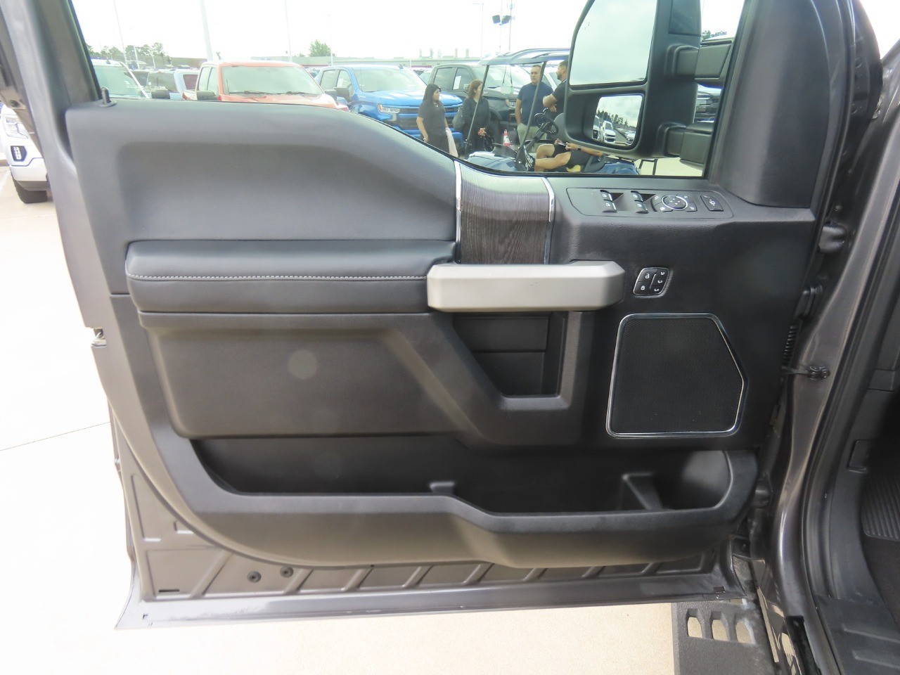 2021 Ford Super Duty F-250 SRW LARIAT Carbonized Gray Metallic at Planet Ford