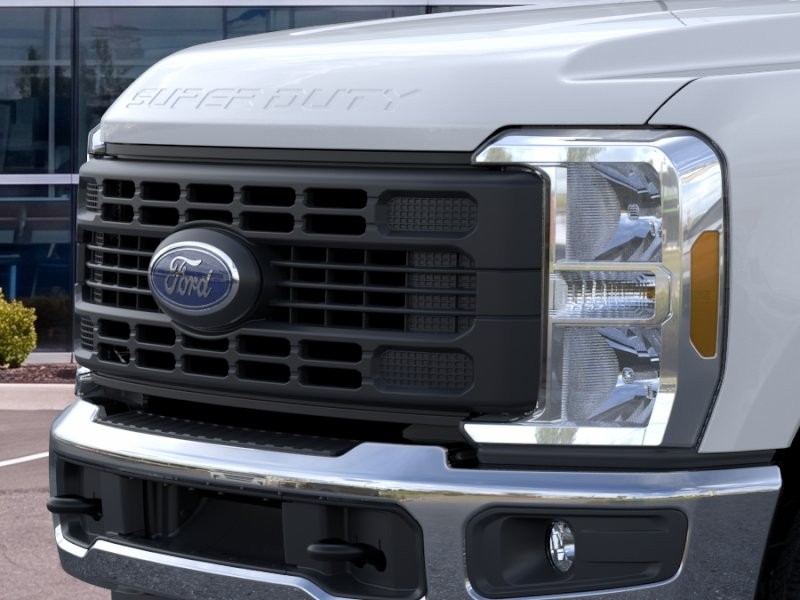 2026 Ford Super Duty F-250 SRW  Oxford White at Planet Ford