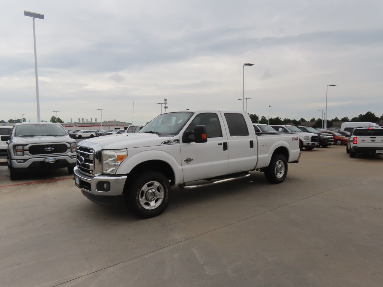 2015 Ford Super Duty F-250 SRW XLT - 1
