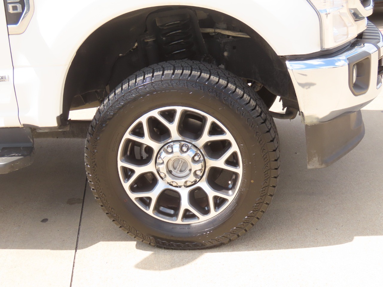2020 Ford Super Duty F-250 SRW photo 9 of 32