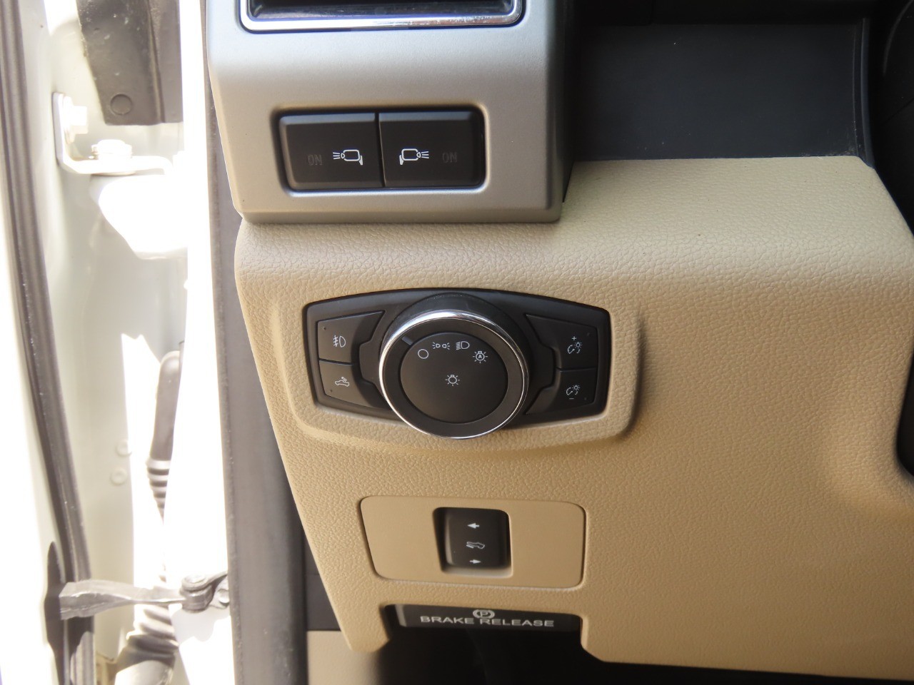 2020 Ford Super Duty F-250 SRW photo 27 of 32