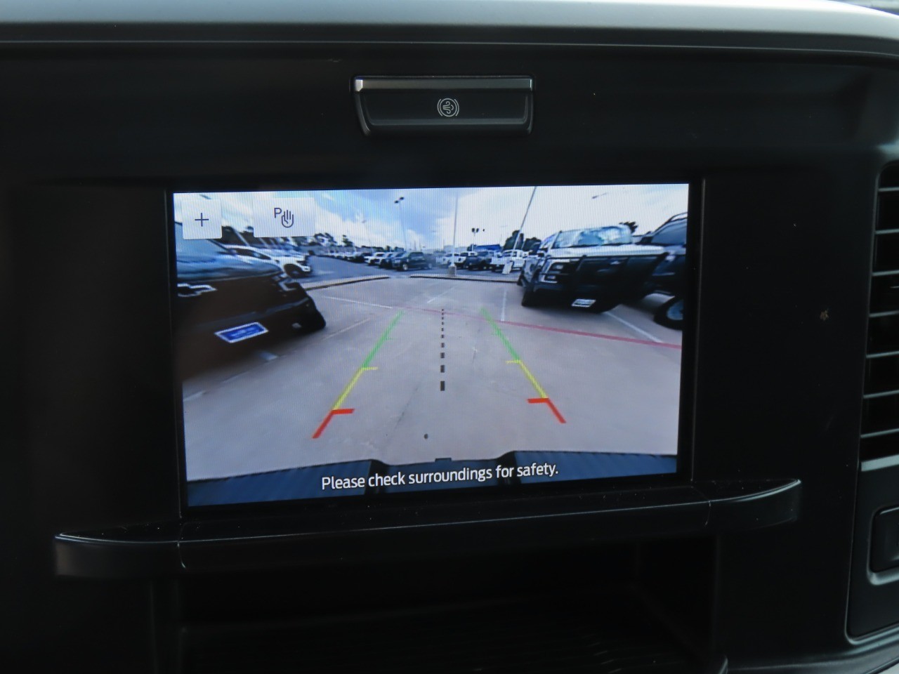 2025 Ford Super Duty F-250 SRW XLT Oxford White at Planet Ford