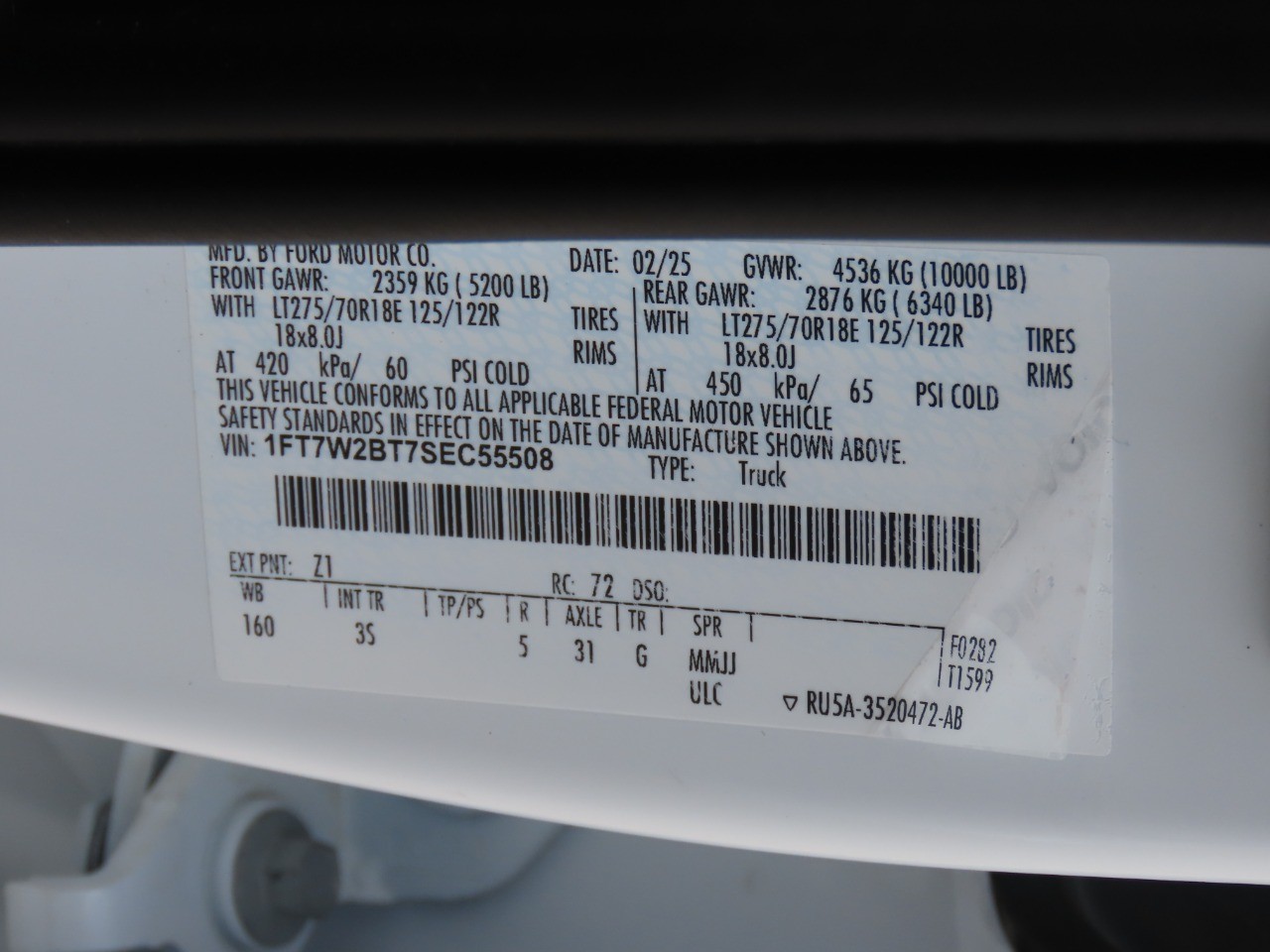 2025 Ford Super Duty F-250 SRW XLT Oxford White at Planet Ford