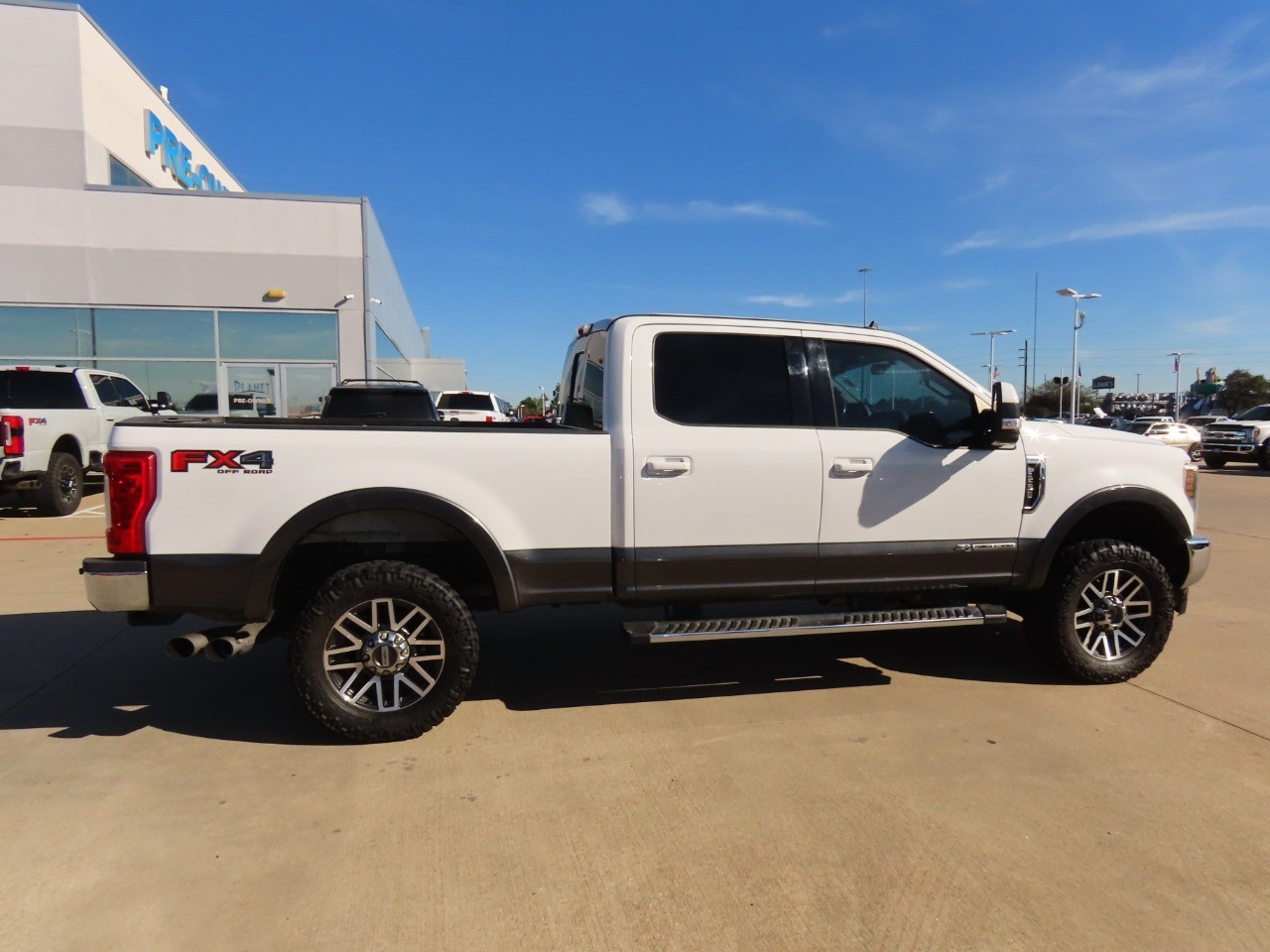 2019 Ford Super Duty F-250 SRW LARIAT - 9