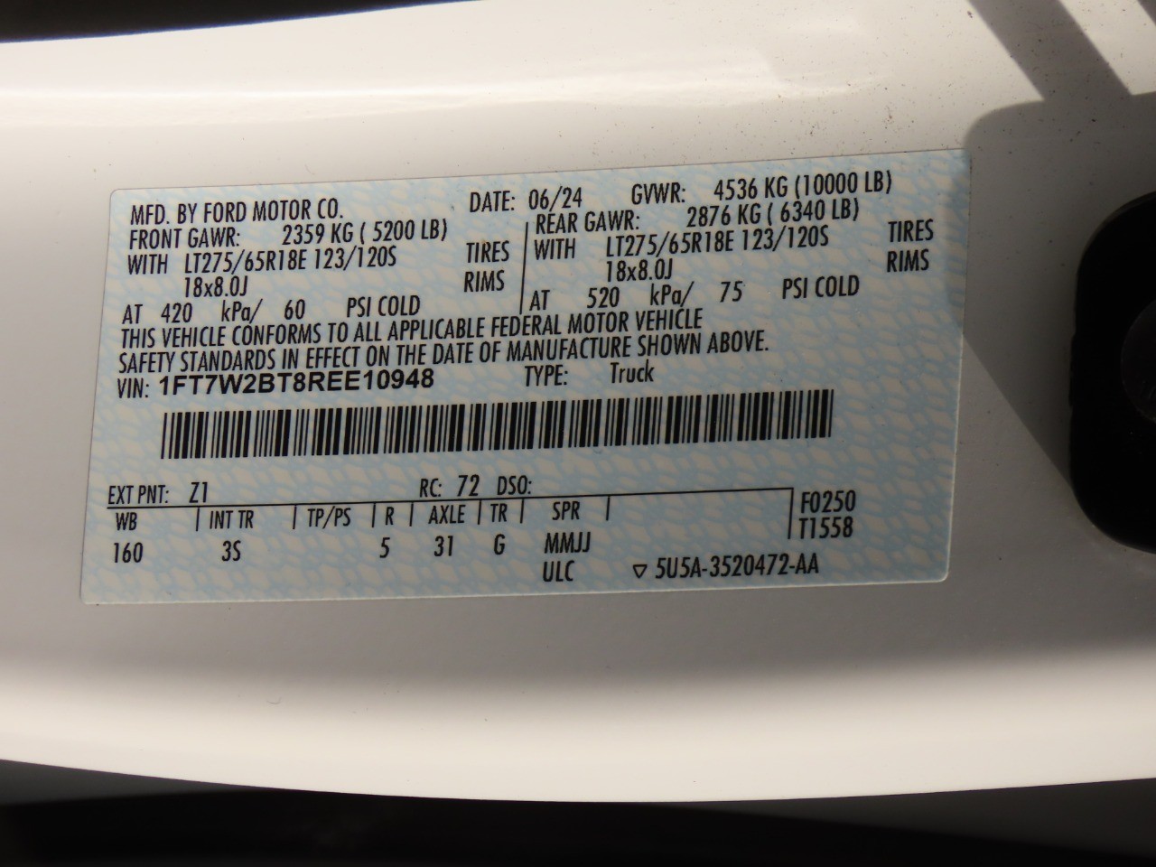 2024 Ford Super Duty F-250 SRW XLT Oxford White at Planet Ford