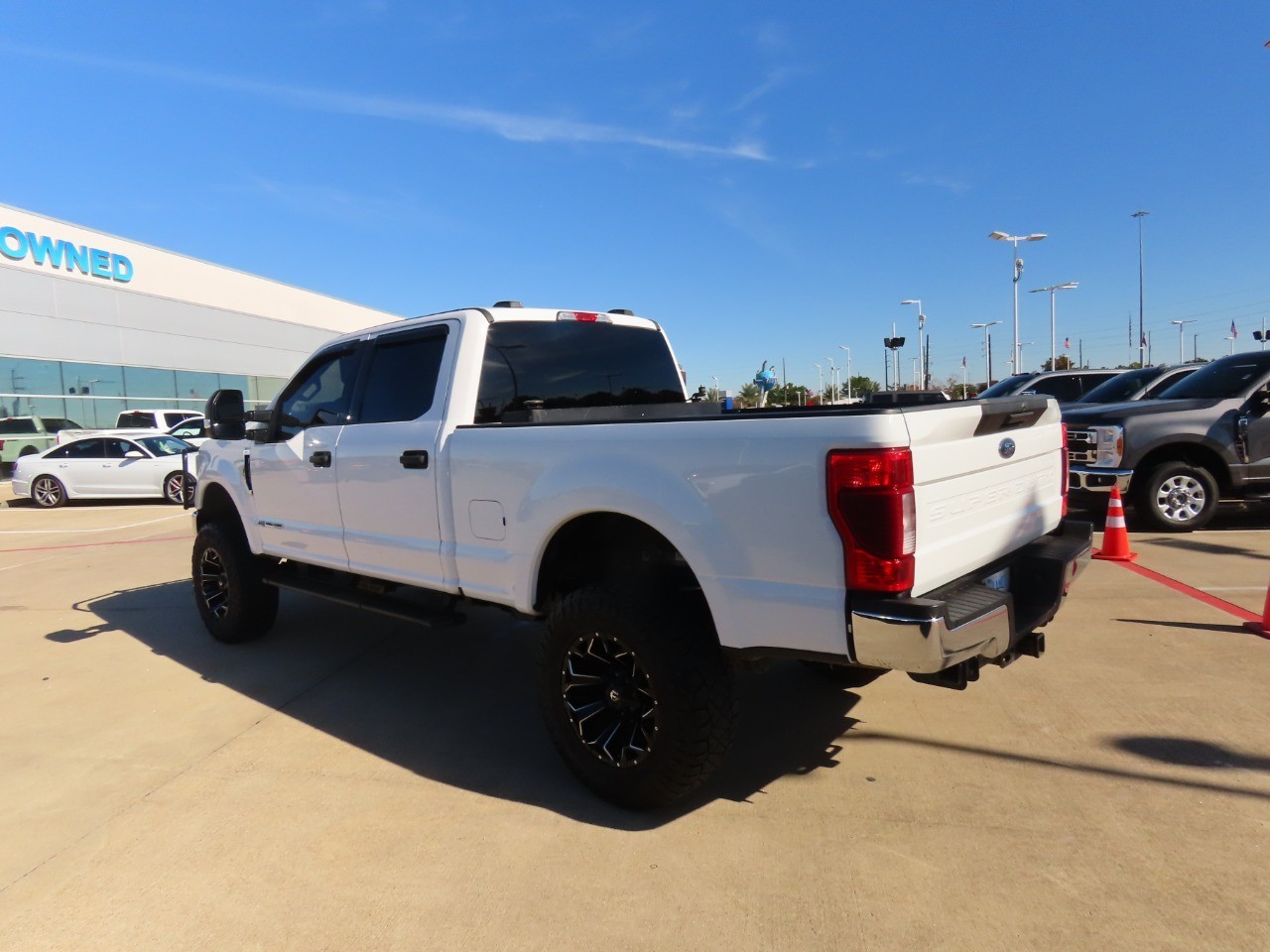 2022 Ford Super Duty F-250 SRW XLT Oxford White at Planet Ford