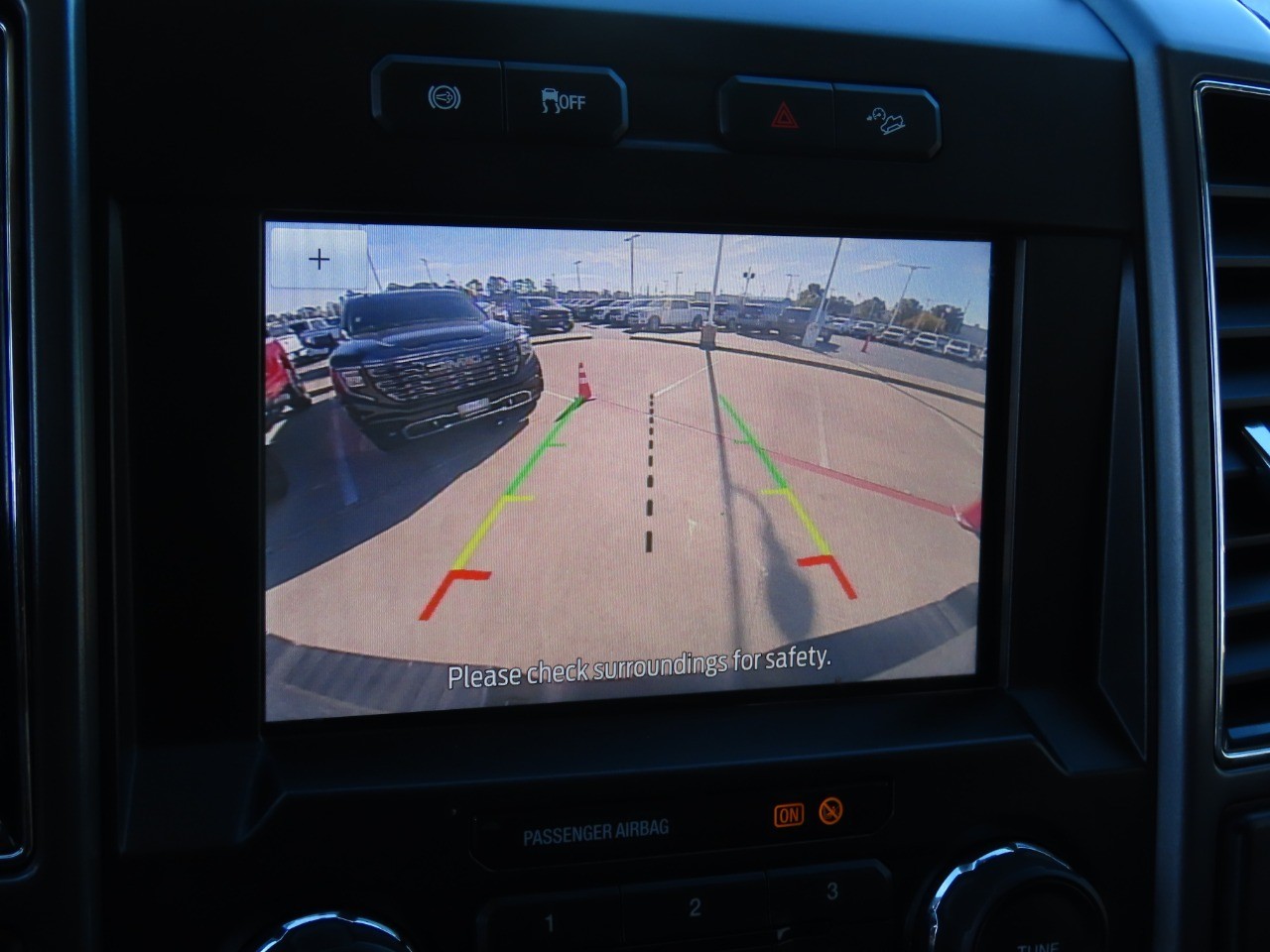 2022 Ford Super Duty F-250 SRW XLT Oxford White at Planet Ford