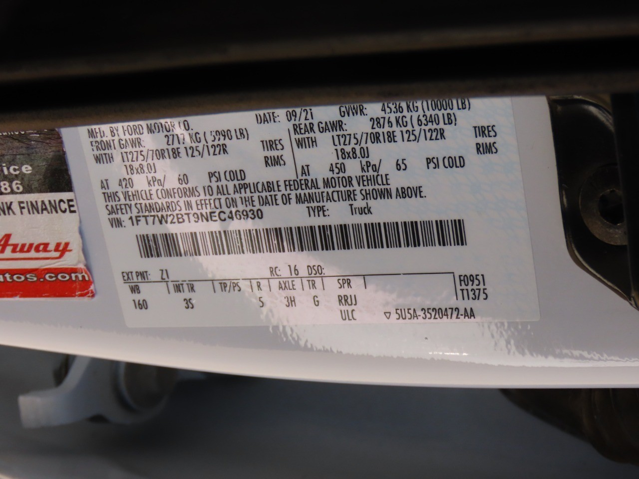 2022 Ford Super Duty F-250 SRW XLT Oxford White at Planet Ford