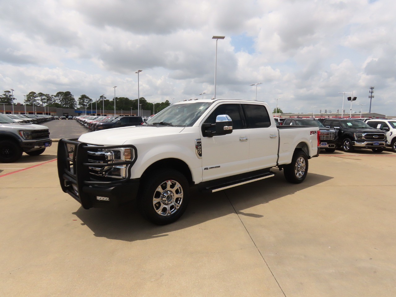 2022 Ford Super Duty F-250 SRW LARIAT - 1