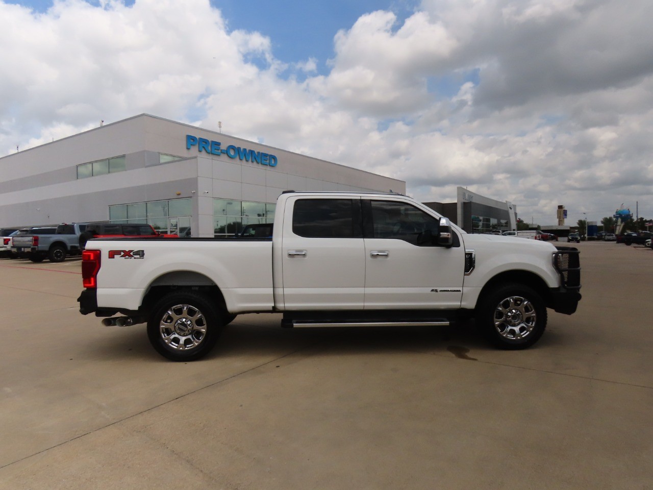 2022 Ford Super Duty F-250 SRW LARIAT - 9