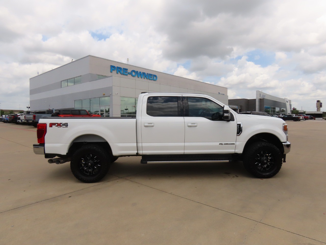 2021 Ford Super Duty F-250 SRW LARIAT Star White Metallic Tri-Coat at Planet Ford