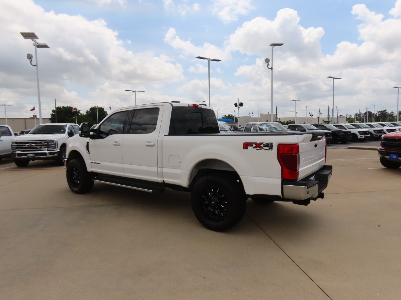 2021 Ford Super Duty F-250 SRW LARIAT Star White Metallic Tri-Coat at Planet Ford