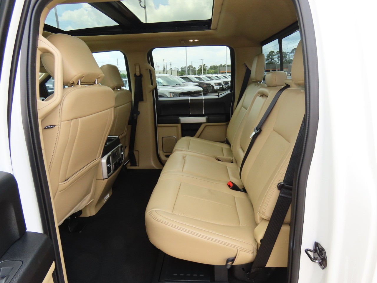 2021 Ford Super Duty F-250 SRW LARIAT Star White Metallic Tri-Coat at Planet Ford
