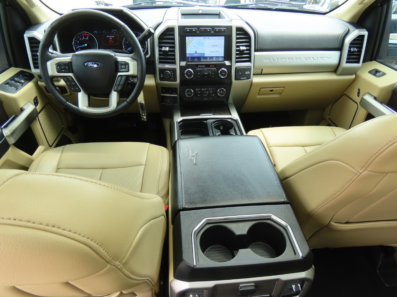 2021 Ford Super Duty F-250 SRW LARIAT Star White Metallic Tri-Coat at Planet Ford