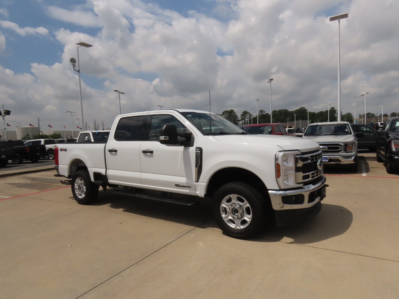 2025 Ford Super Duty F-250 SRW XLT - 6