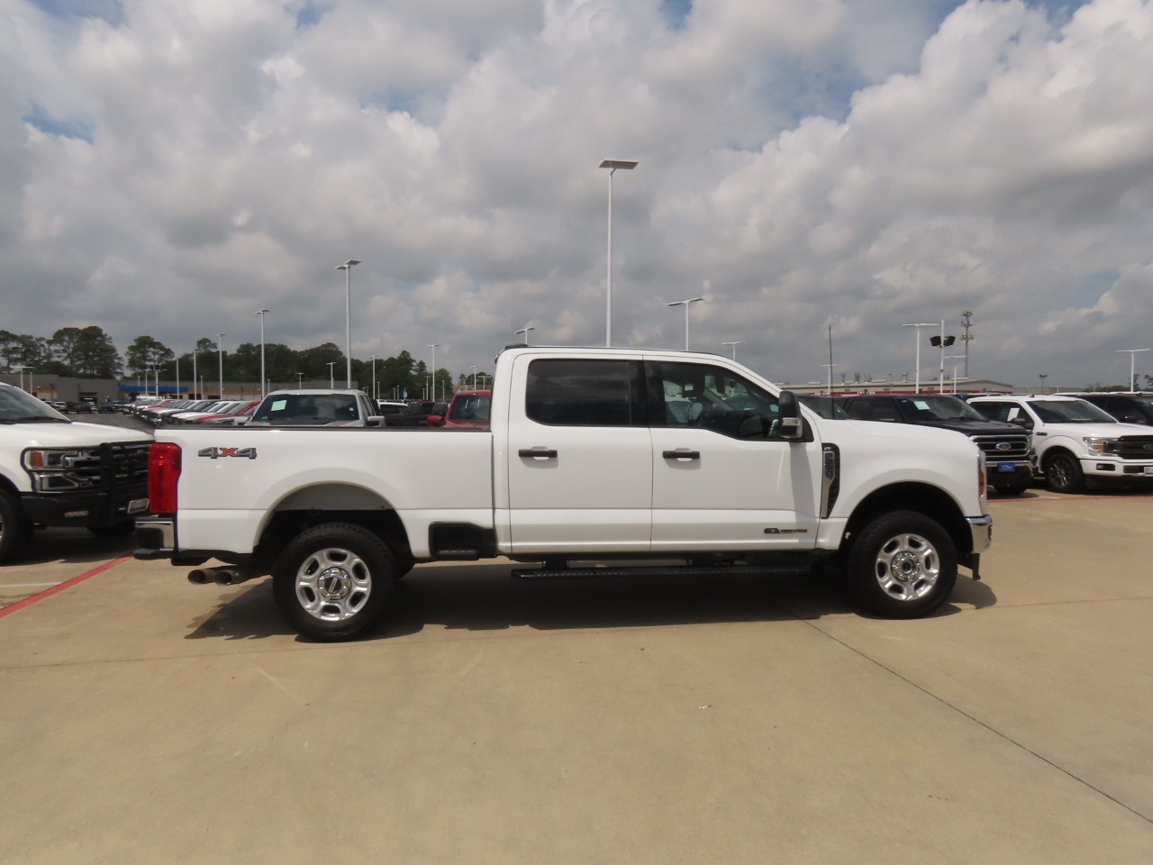 2025 Ford Super Duty F-250 SRW XLT - 9