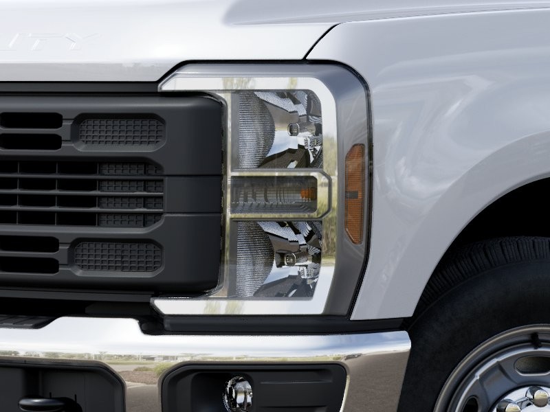2027 Ford Super Duty F-250 SRW photo 20 of 24