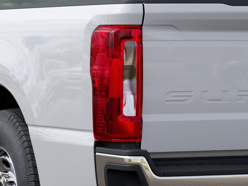 2027 Ford Super Duty F-250 SRW photo 23 of 24