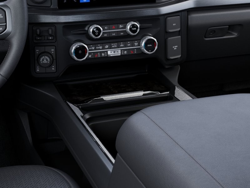 2027 Ford Super Duty F-250 SRW photo 17 of 24