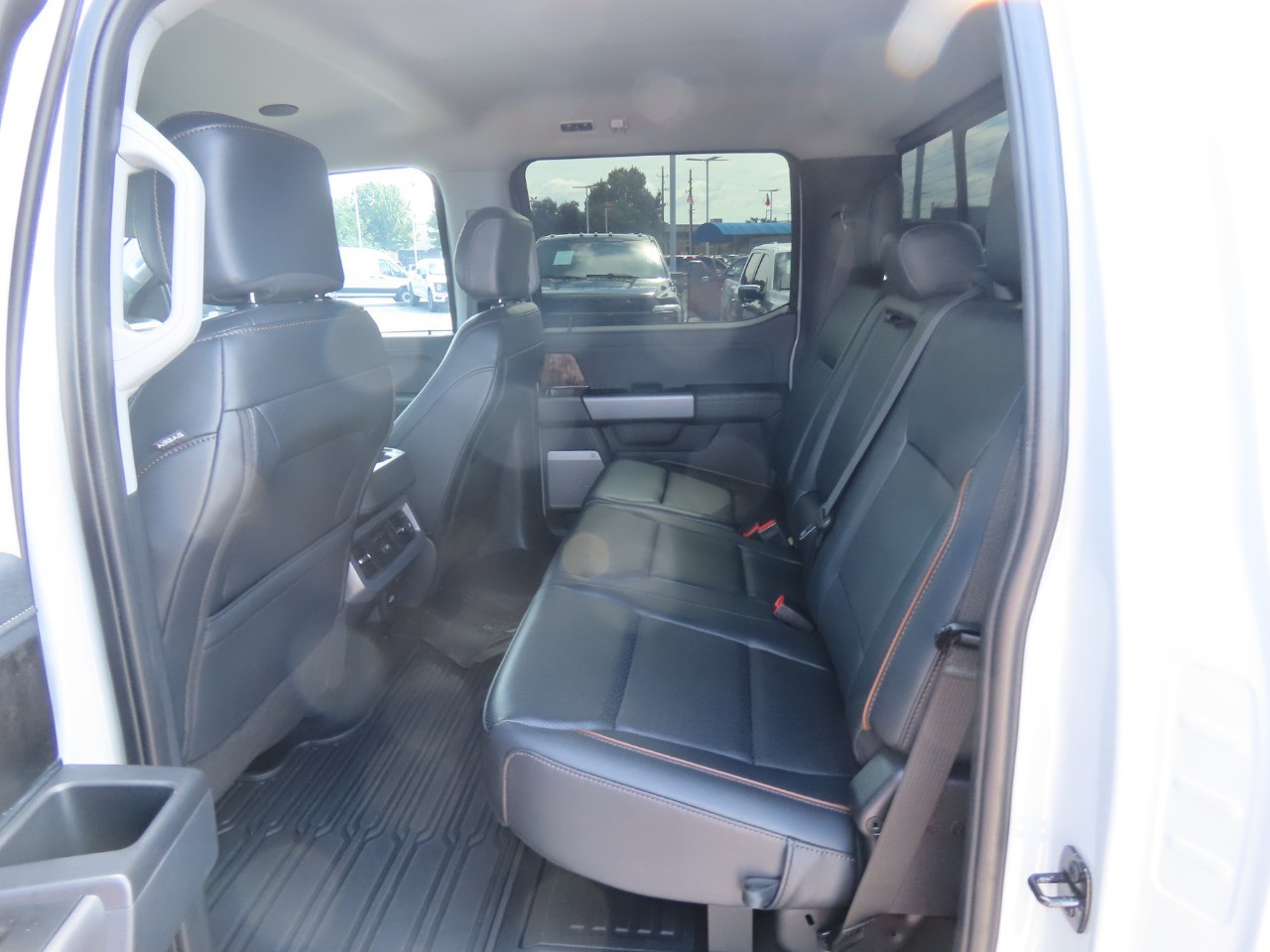 2025 Ford Super Duty F-250 SRW photo 20 of 32