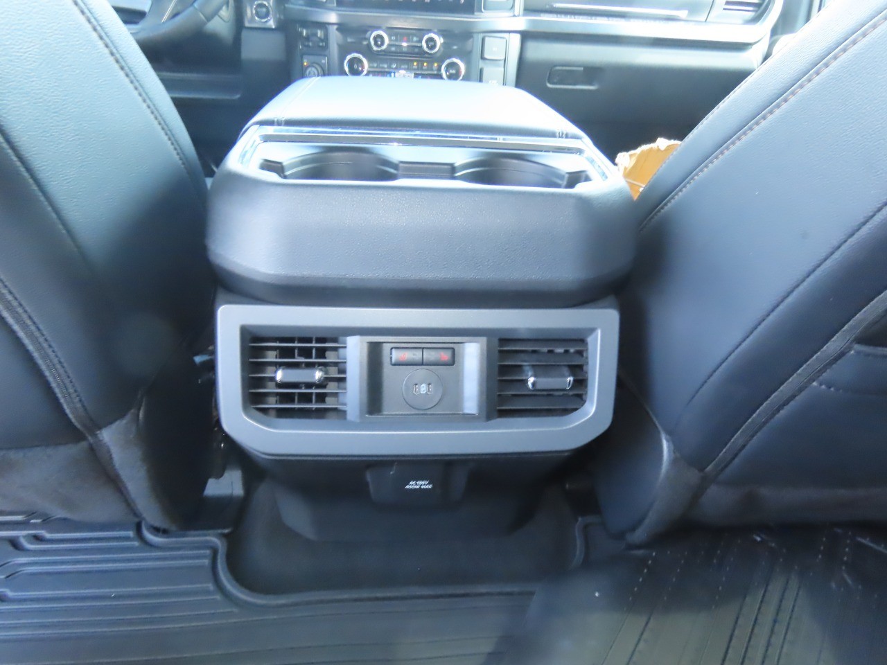 2025 Ford Super Duty F-250 SRW photo 21 of 32