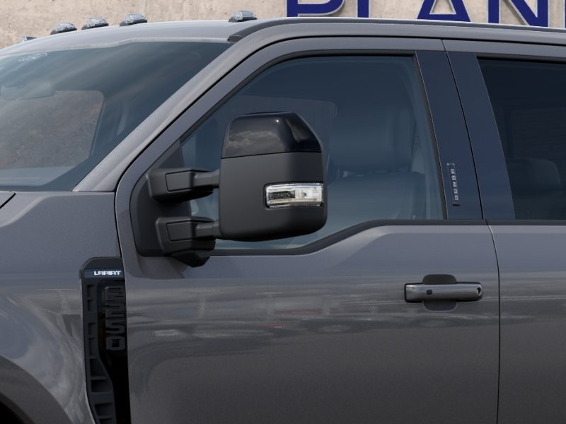 2027 Ford Super Duty F-250 SRW photo 22 of 24