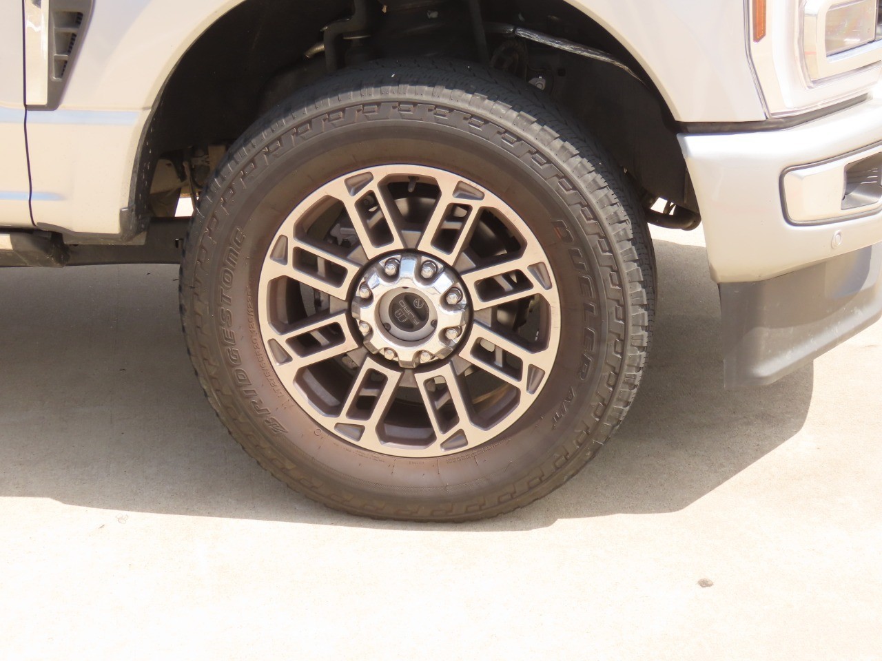2024 Ford Super Duty F-250 SRW Limited - 6