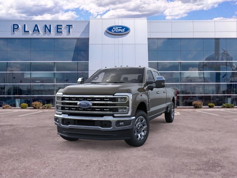 2027 Ford Super Duty F-250 SRW photo 2 of 16