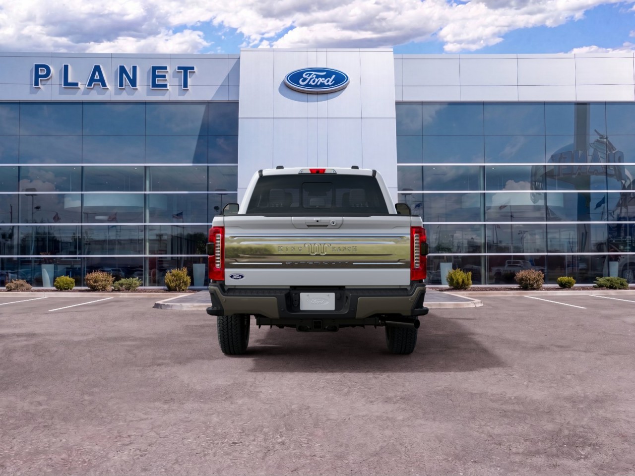 2027 Ford Super Duty F-250 SRW photo 9 of 24