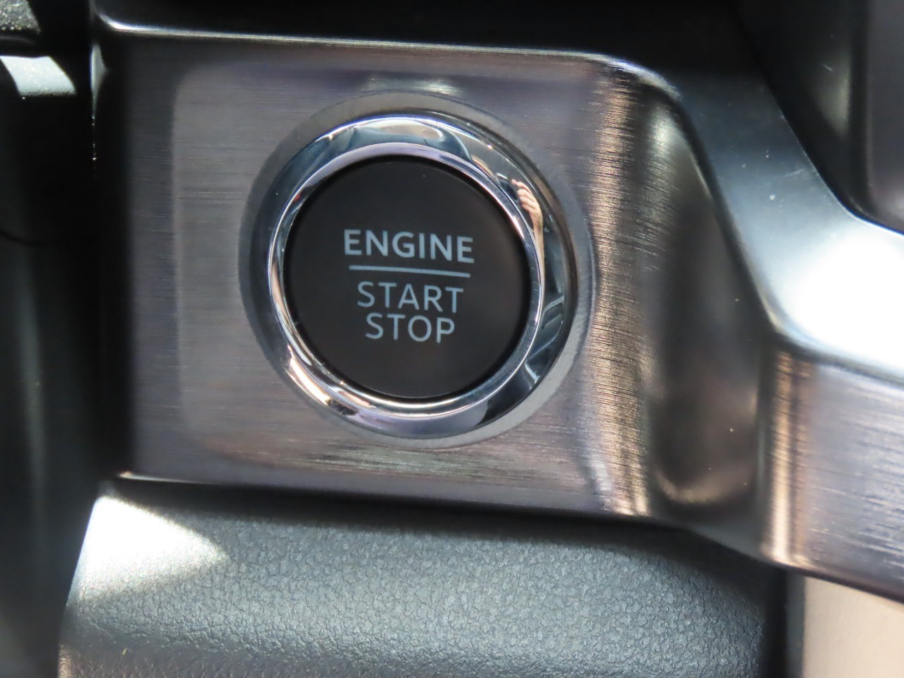 2023 Ford Super Duty F-250 SRW LARIAT Antimatter Blue Metallic at Planet Ford