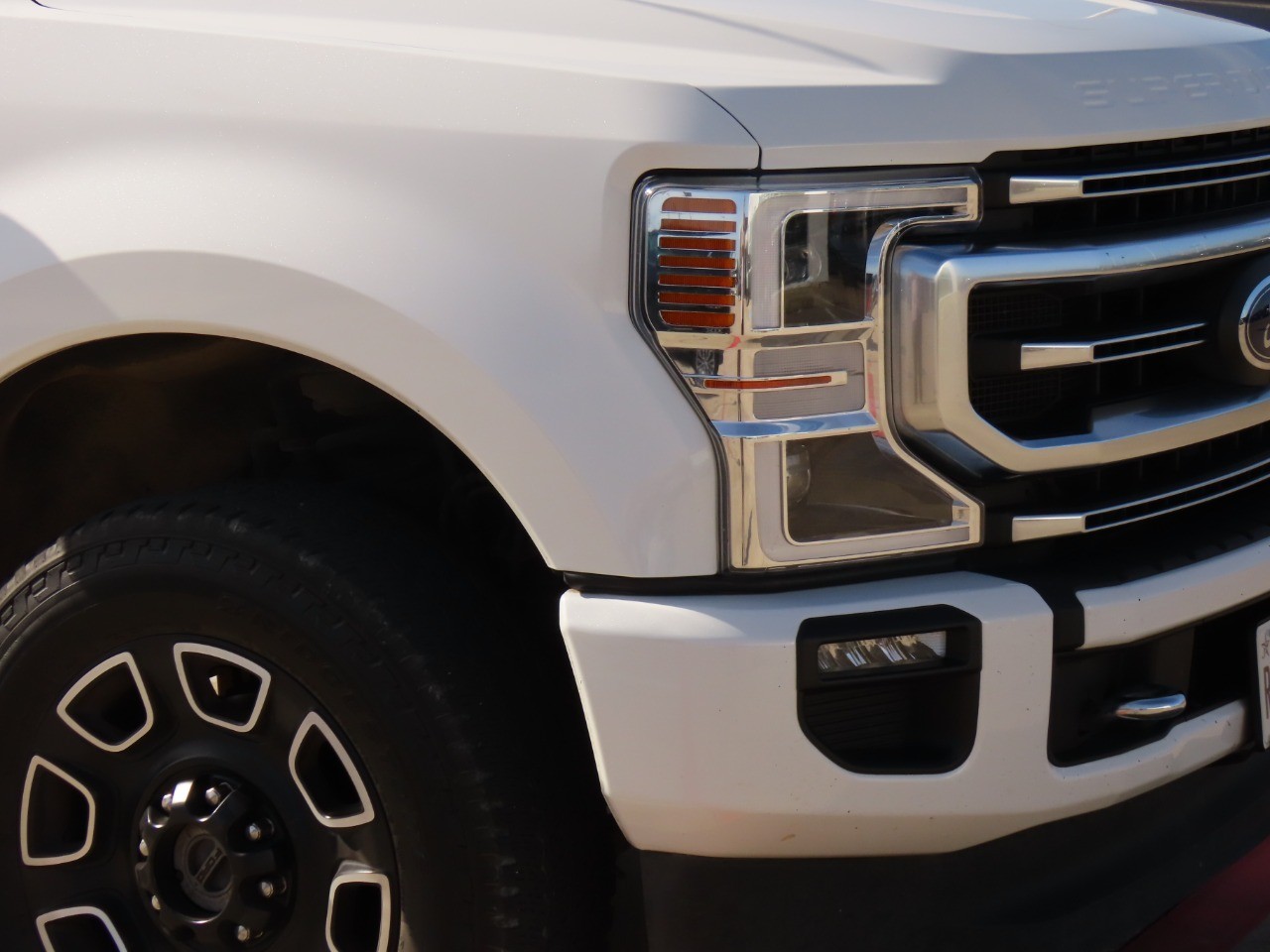 2022 Ford Super Duty F-250 SRW Platinum STAR WHITE at Planet Ford