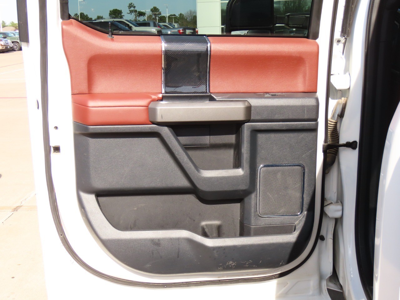 2022 Ford Super Duty F-250 SRW Platinum STAR WHITE at Planet Ford