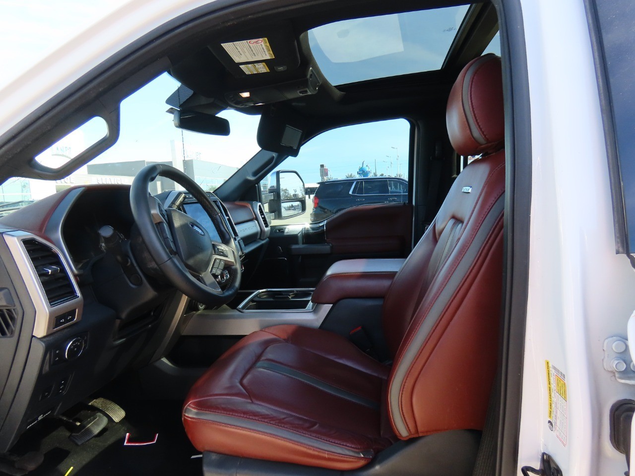 2022 Ford Super Duty F-250 SRW Platinum STAR WHITE at Planet Ford