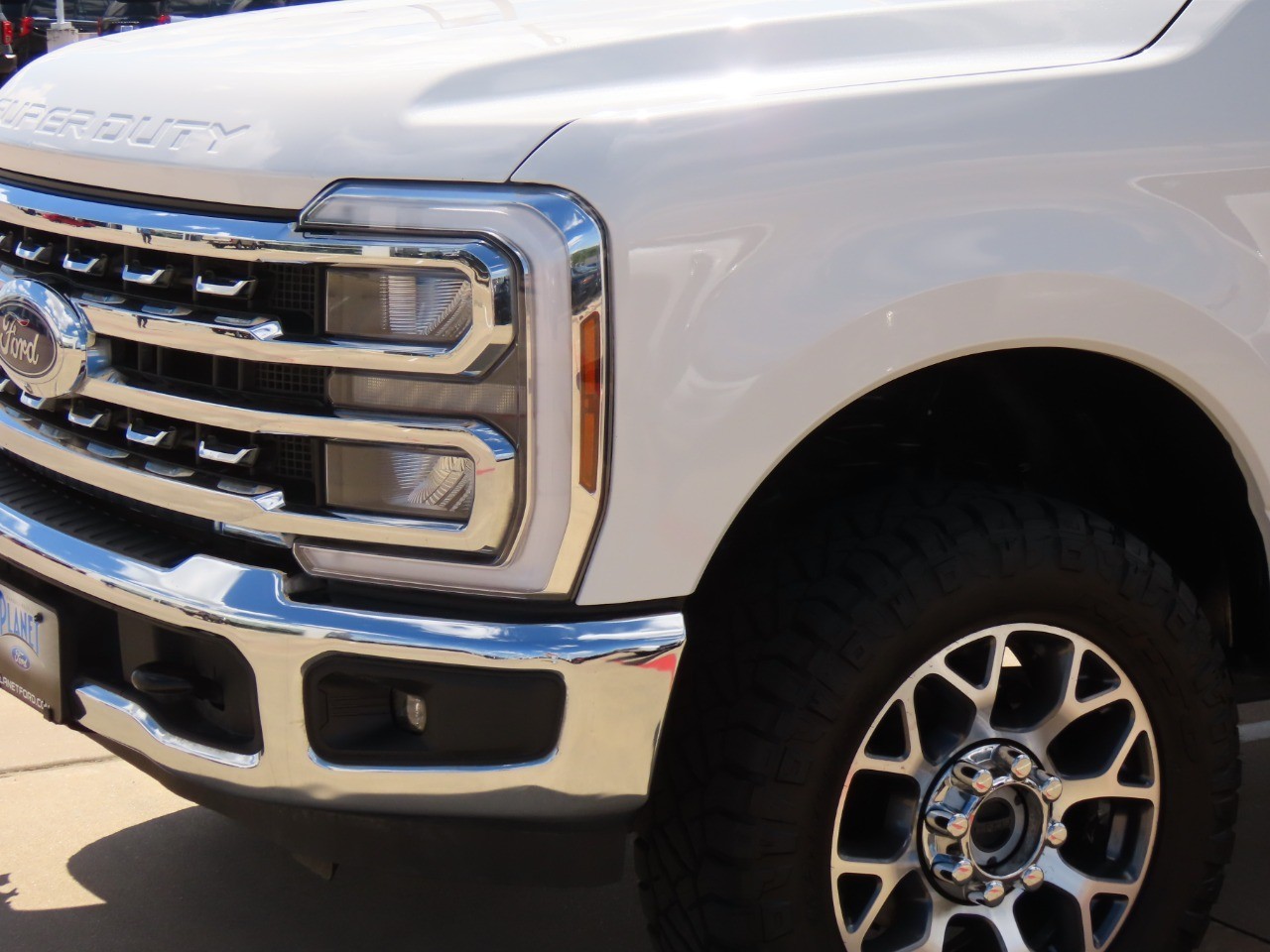2024 Ford Super Duty F-250 SRW LARIAT - 2