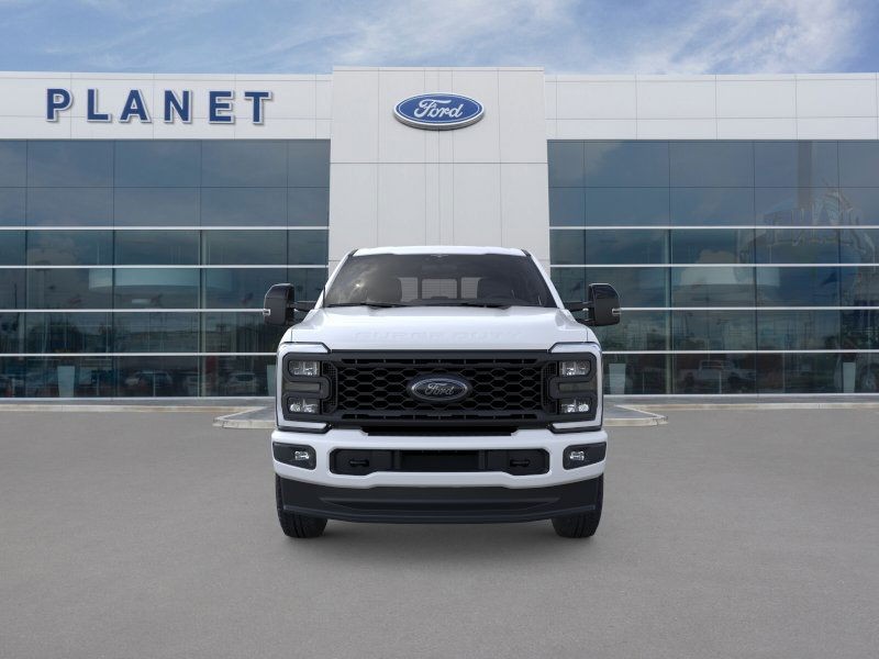 2025 Ford Super Duty F-250 SRW LARIAT Star White Metallic Tri-Coat at Planet Ford